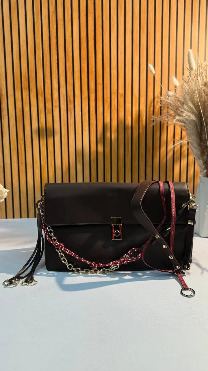 A Stylish Statement in Genuine Leather bag