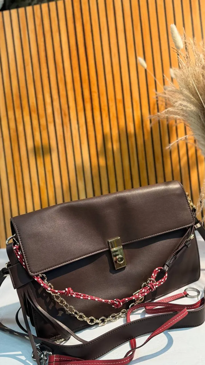A Stylish Statement in Genuine Leather bag