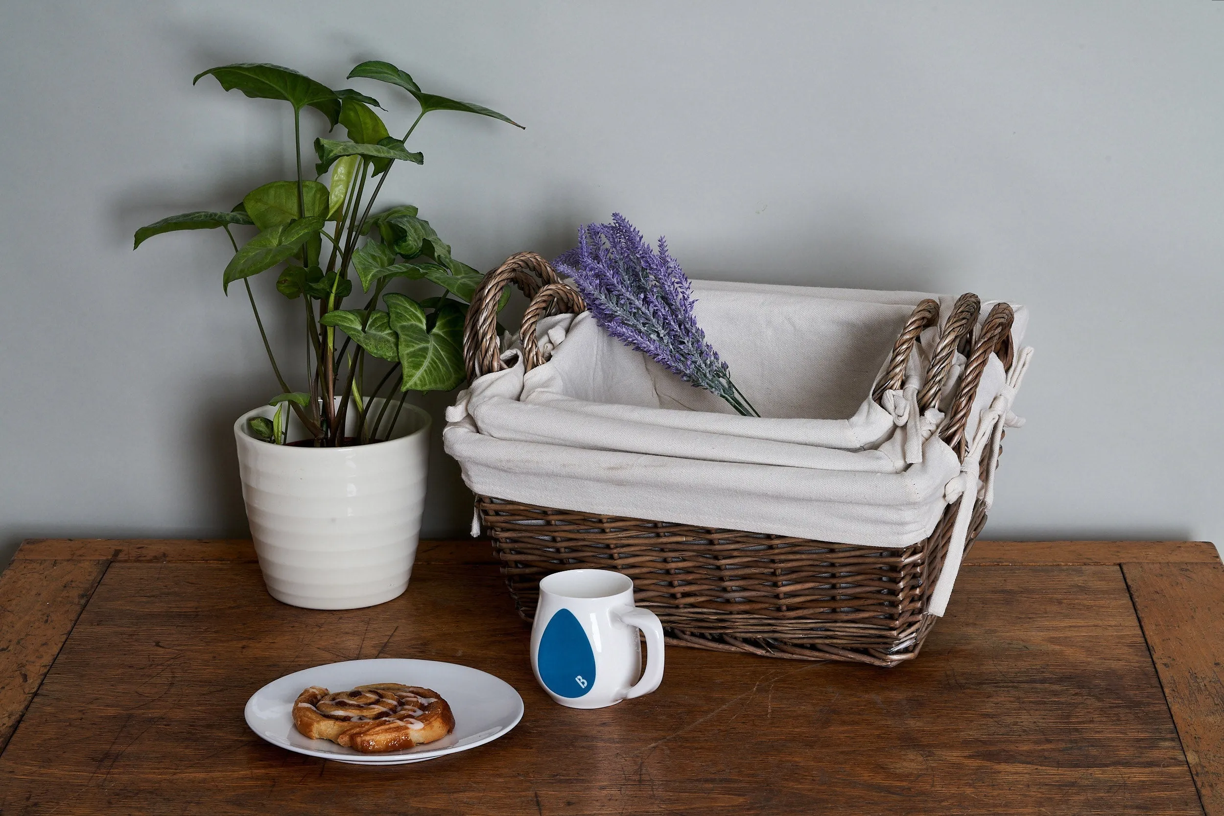 Antique Wash Handled Storage Solution