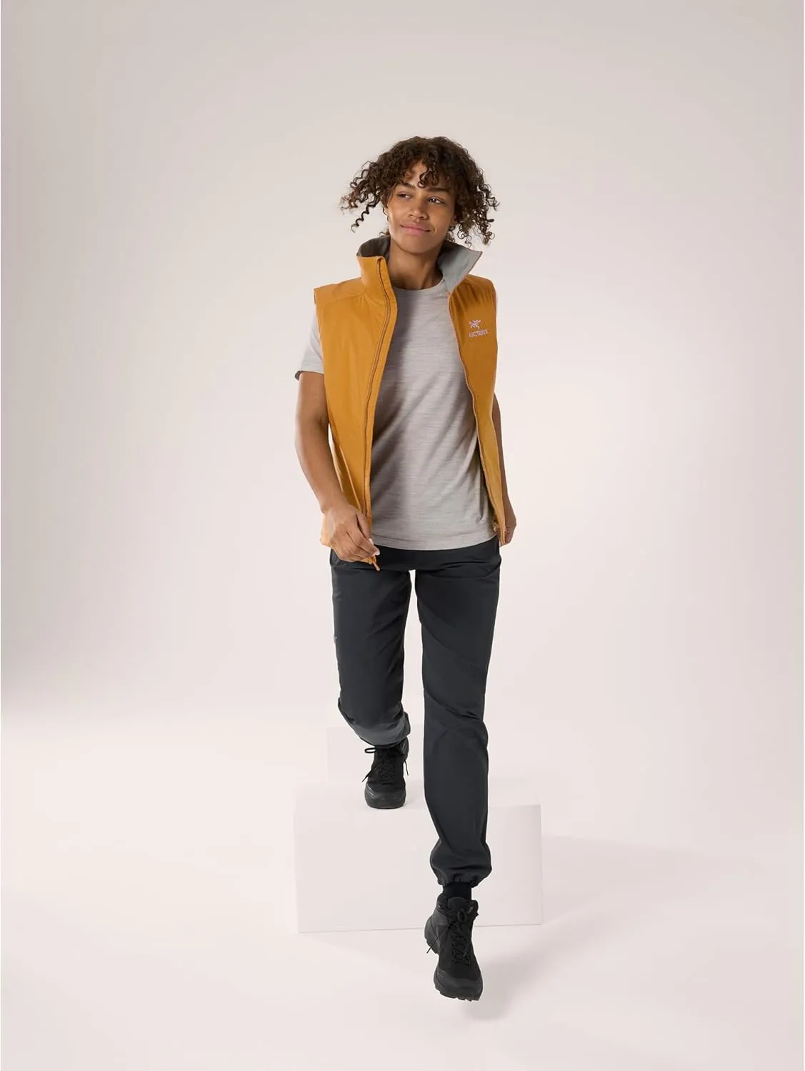 Arc'teryx Atom Vest Women's | Lightweight Versatile Synthetically Insulated Outdoor Vests for Women - Athletic Hiking Vest