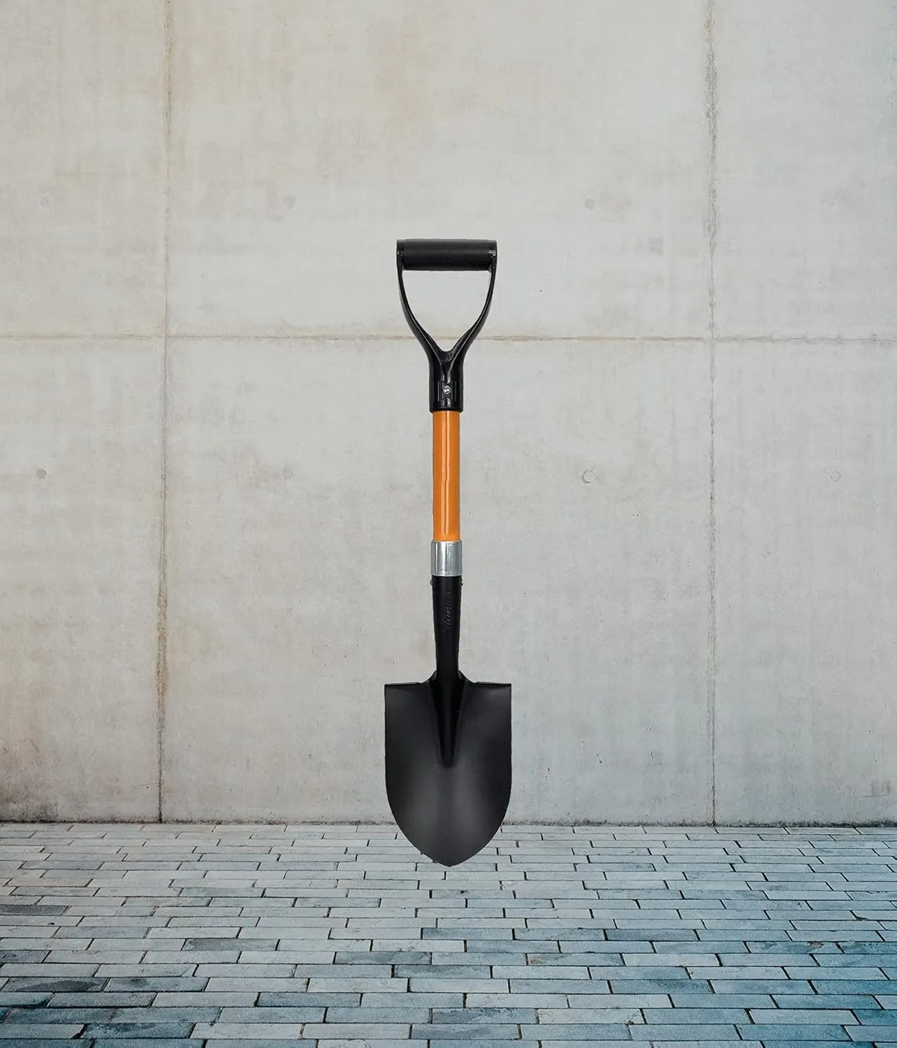 Ashman Short Handle Digging Shovel (1 Pack) - 27-inch Kids Beach & Garden Shovel with Sturdy Blade, D-Handle Gardening Tool