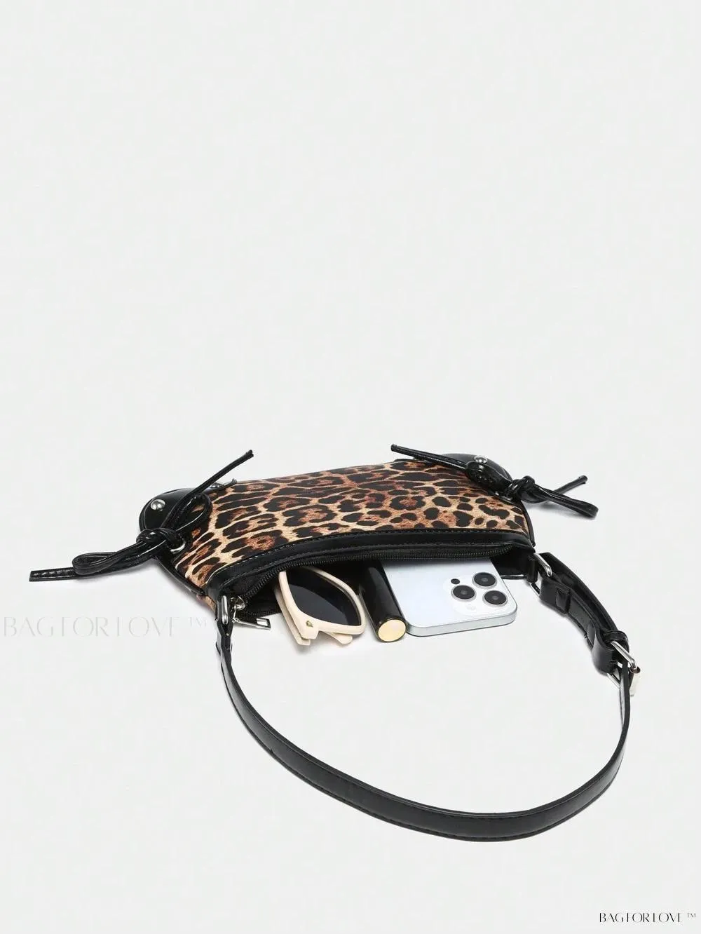 BagForLove - Elegant Underarm Accessory Pouch for Women