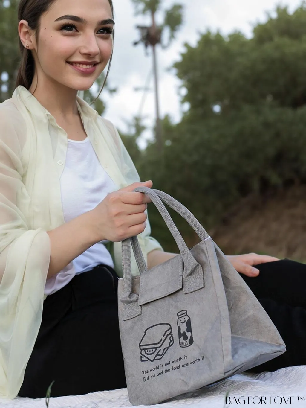 BagForLove - Insulated Double-Handled Lunch Bag with Graphic Design and Secure Zipper