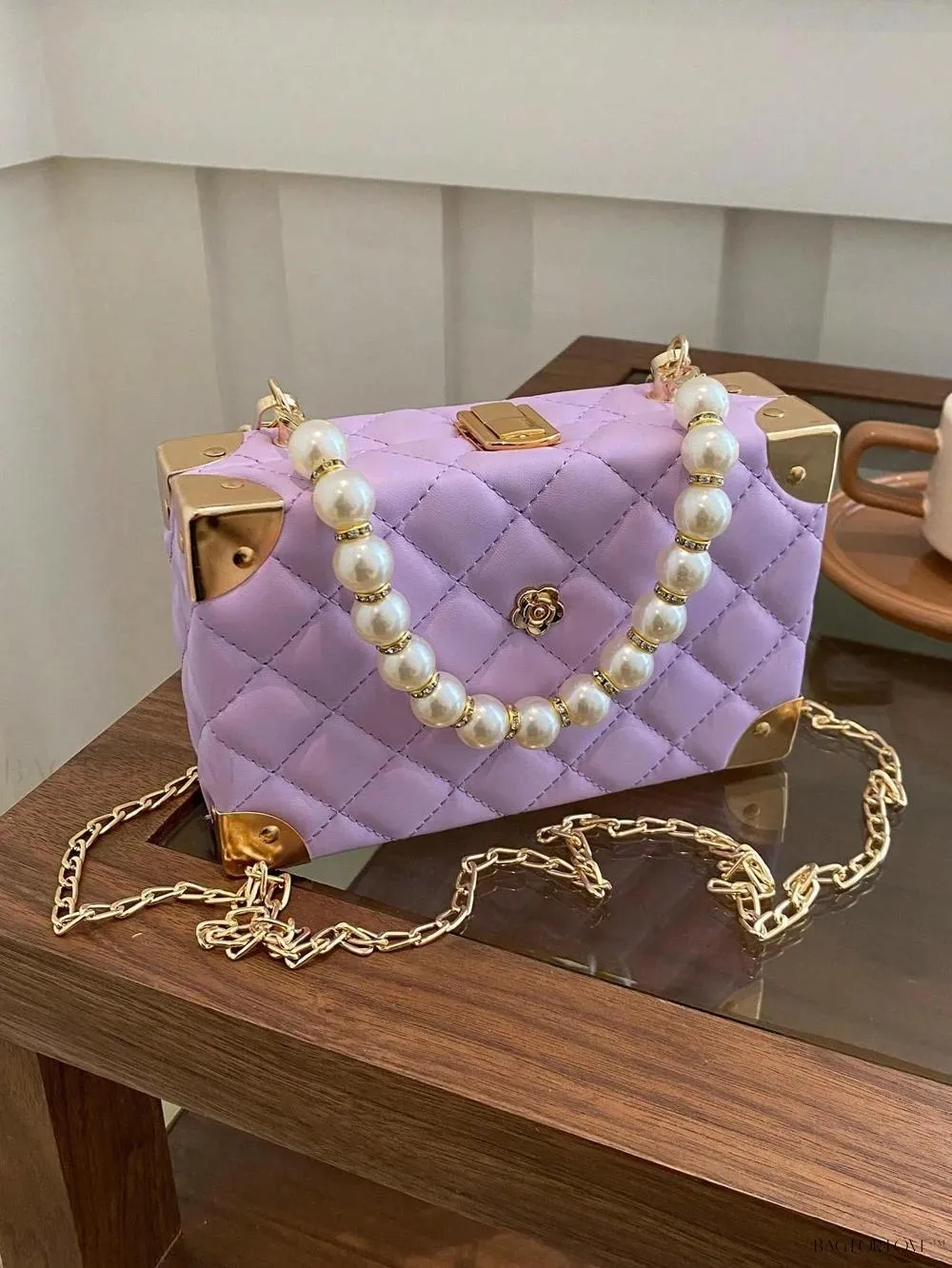 BagForLove - Women's Elegant Crossbody Messenger Bag Featuring Solid Quilted Design and Pearlescent Accents