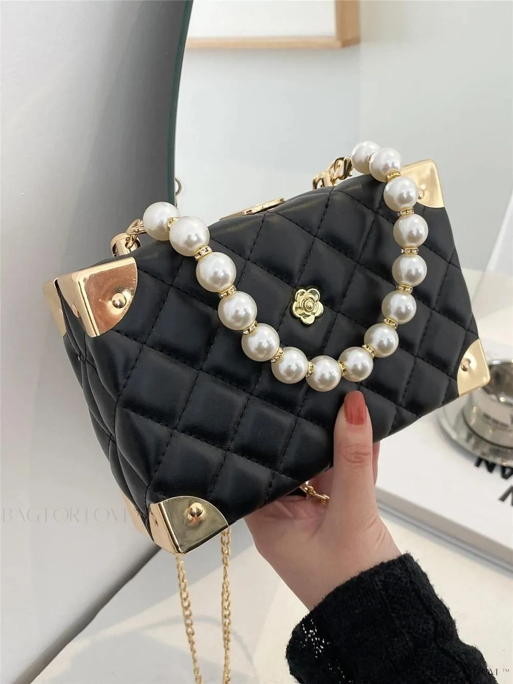 BagForLove - Women's Elegant Crossbody Messenger Bag Featuring Solid Quilted Design and Pearlescent Accents
