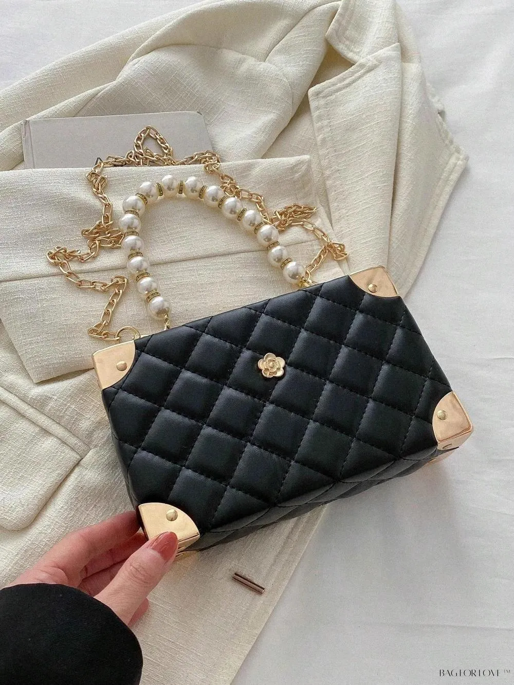 BagForLove - Women's Elegant Crossbody Messenger Bag Featuring Solid Quilted Design and Pearlescent Accents