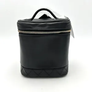 CHANEL Calfskin Cosmetic Van Bag Black ch7727ds