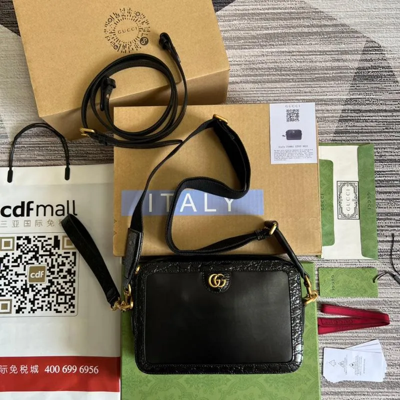 Charm - GG Bags - 1190