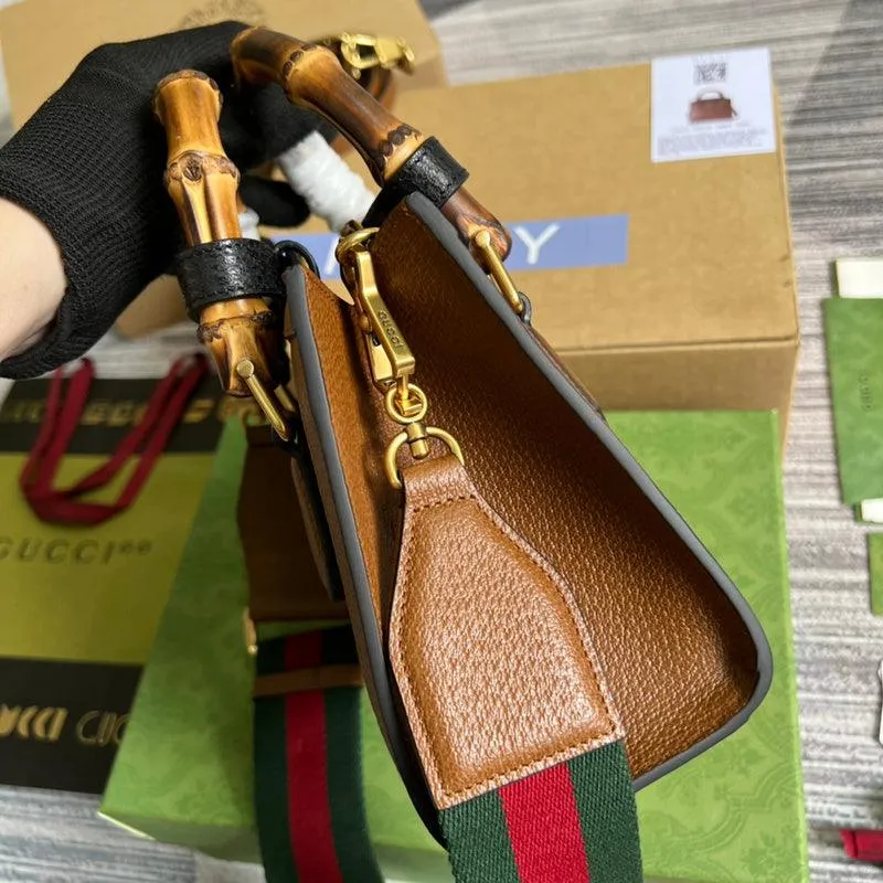 Charm - GG Bags - 1499
