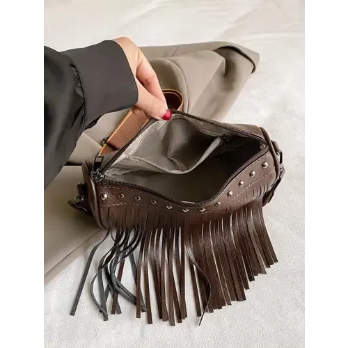 Chic Leather Fringe Studded Crossbody Bag for Stylish Adventures