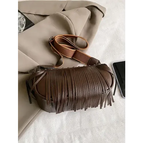 Chic Leather Fringe Studded Crossbody Bag for Stylish Adventures