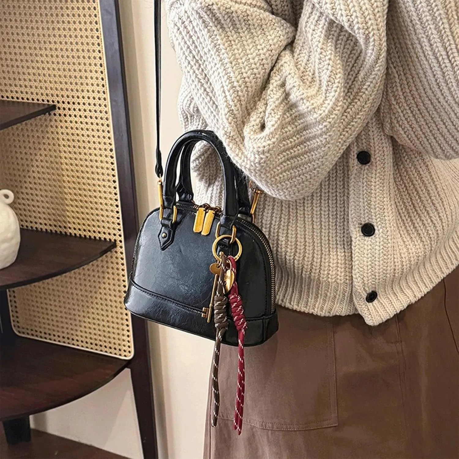 Cute Purse Small Saddle Bag Y2k Mini Purses Retro Classic Elegance Luxurious and French Vintage Handbag