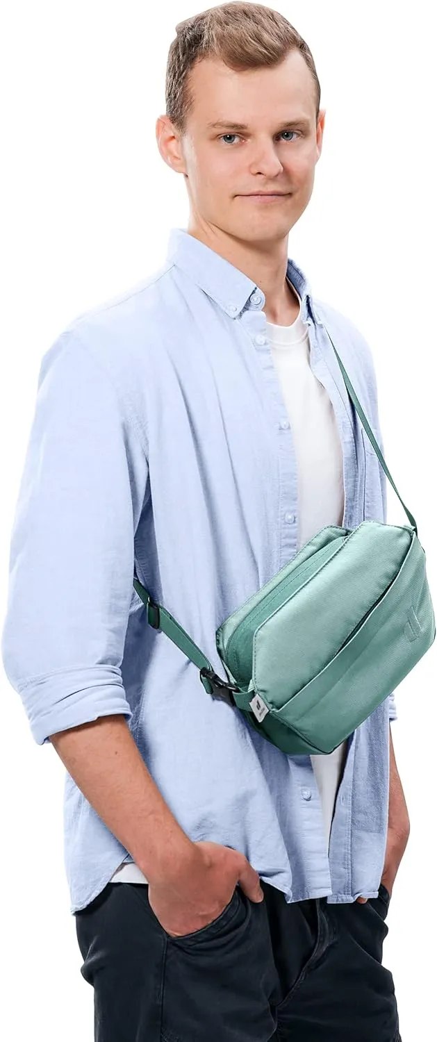 Deuter Unisex Passway 2 Crossbody Lifestyle 2 Liter Hip Bag/Fanny Pack for Travel & Everyday