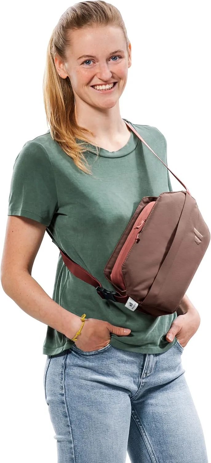 Deuter Unisex Passway 2 Crossbody Lifestyle 2 Liter Hip Bag/Fanny Pack for Travel & Everyday
