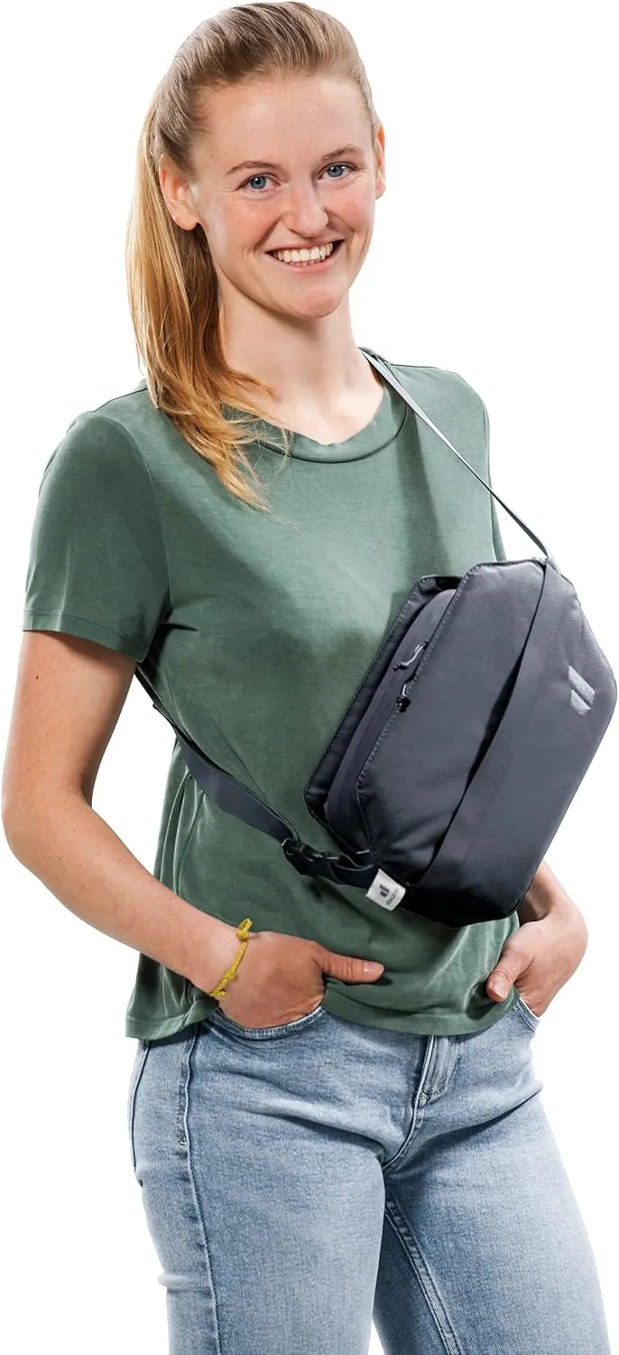 Deuter Unisex Passway 2 Crossbody Lifestyle 2 Liter Hip Bag/Fanny Pack for Travel & Everyday