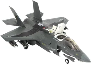 Diecast Plane Model 1：72 for F35B HA4623 Stealth Fighter Model VMFA-242 Squadron Alloy Finished Product Model