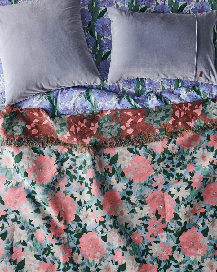 Dreamy Floral Tapestry  *Throw last one on sale