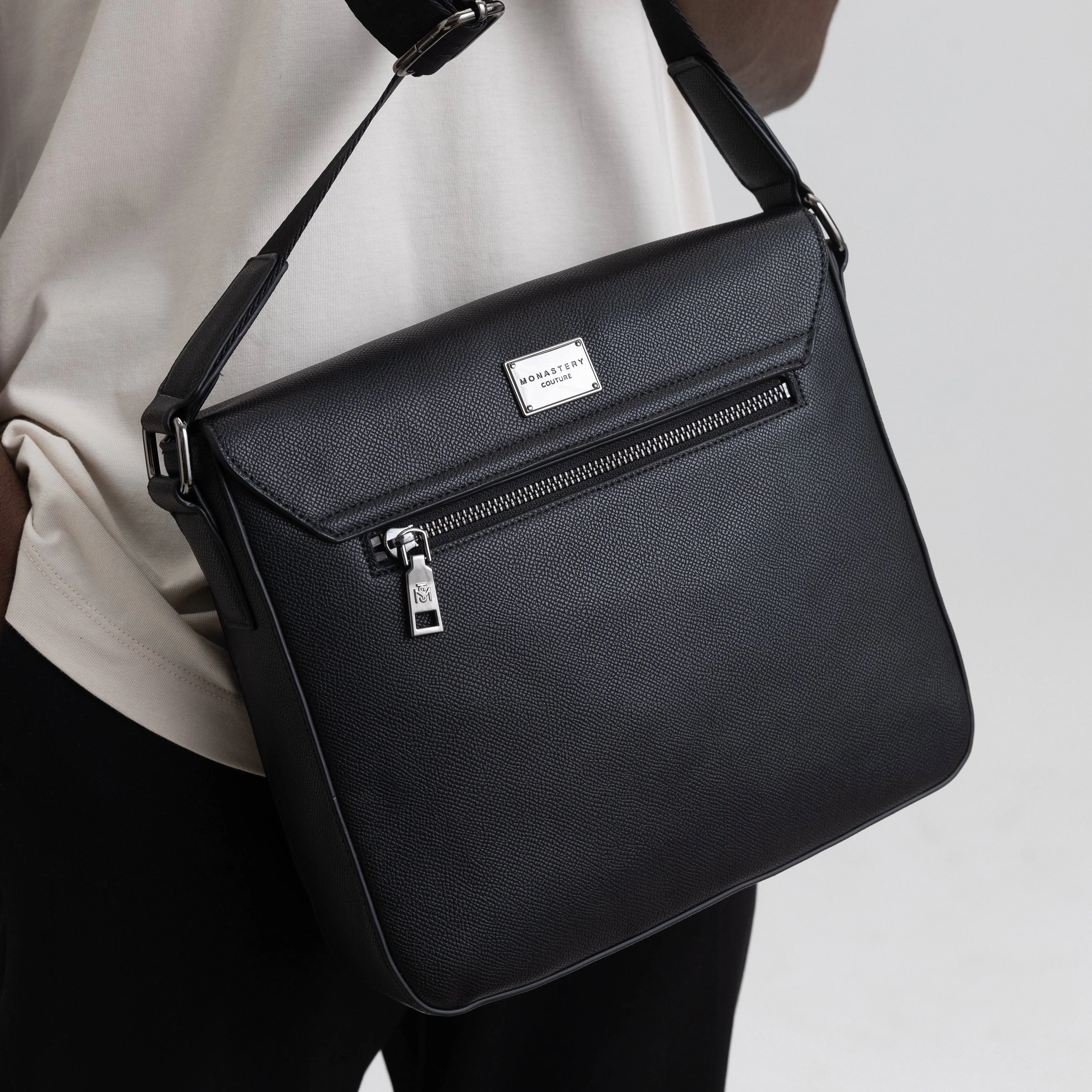 FANNYPACK ANGLIA BLACK