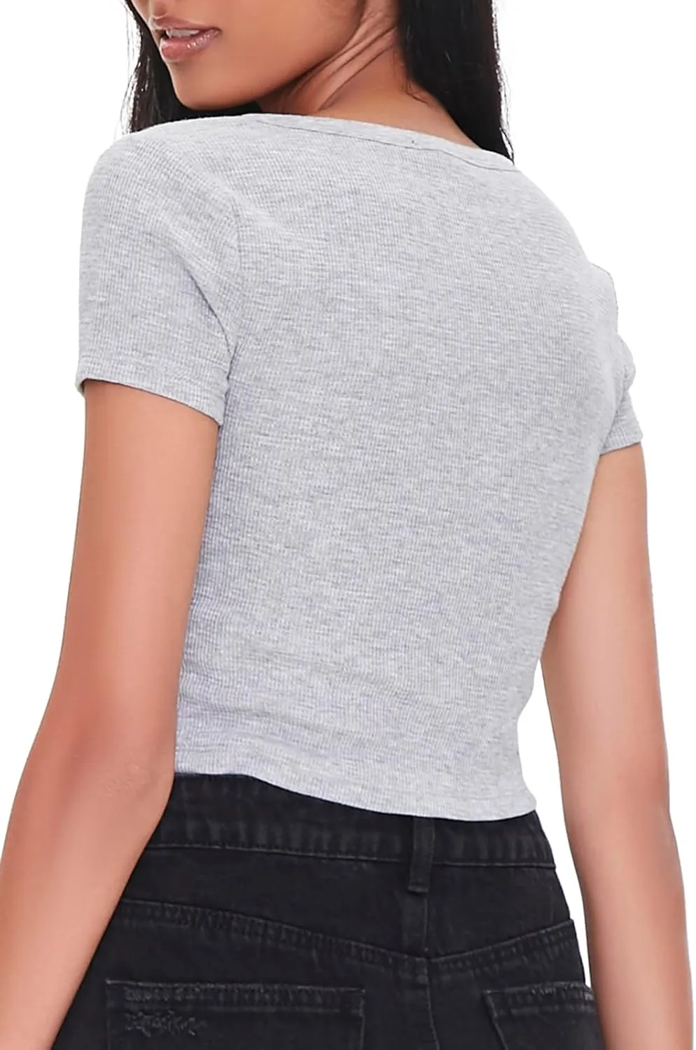 Forever 21 Women's Button-Front Crop Top