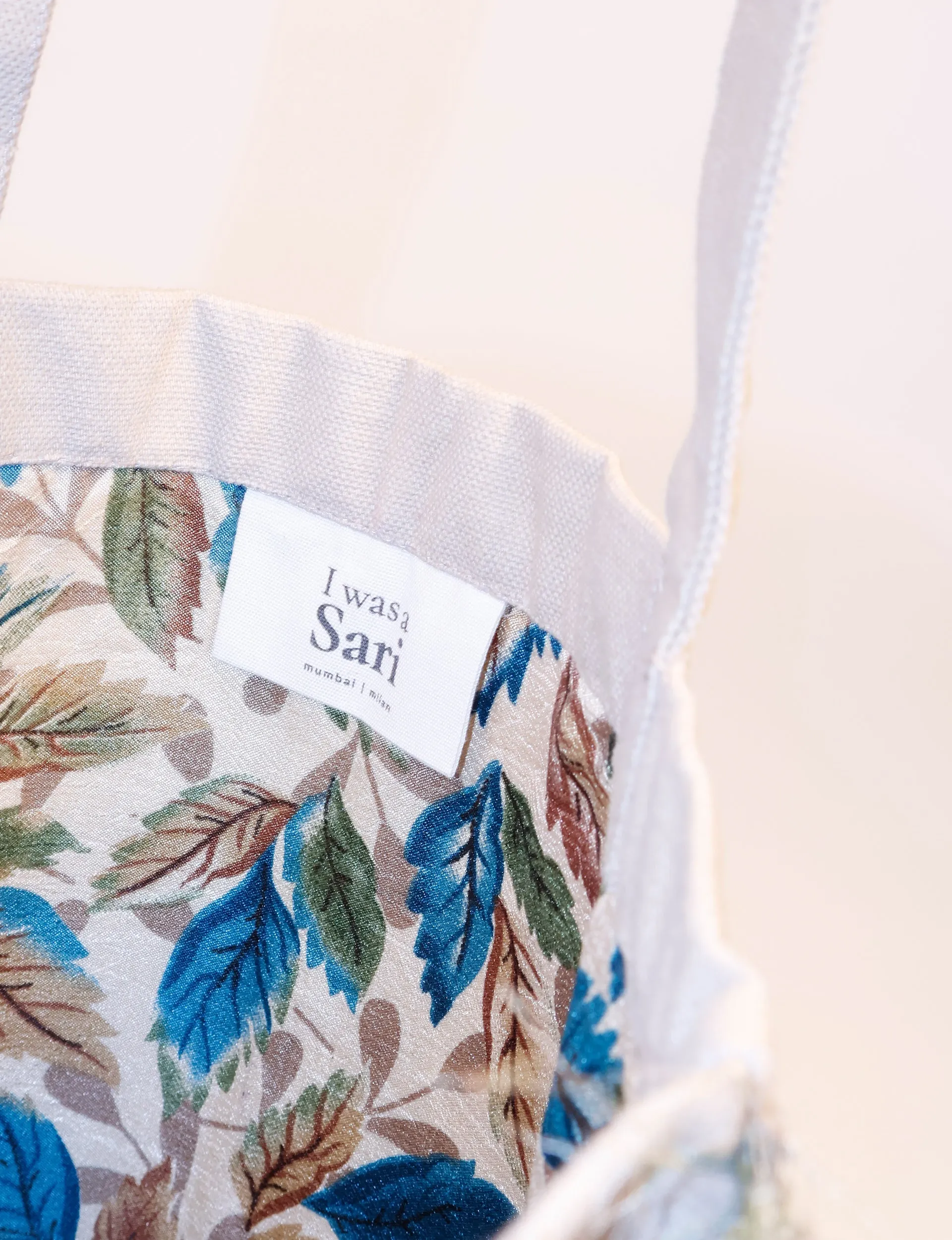 FRINGE SHOPPER BAG