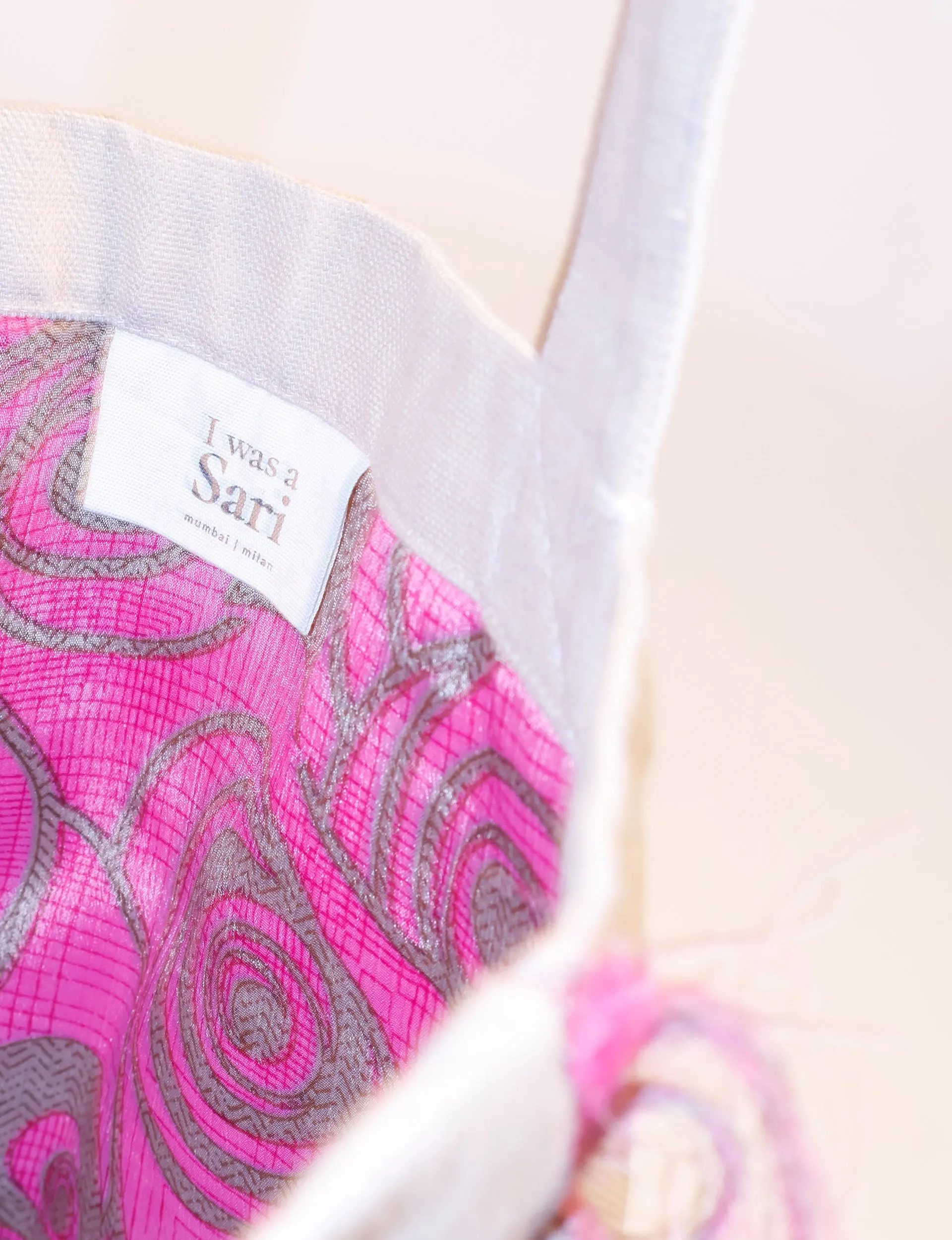 FRINGE SHOPPER BAG