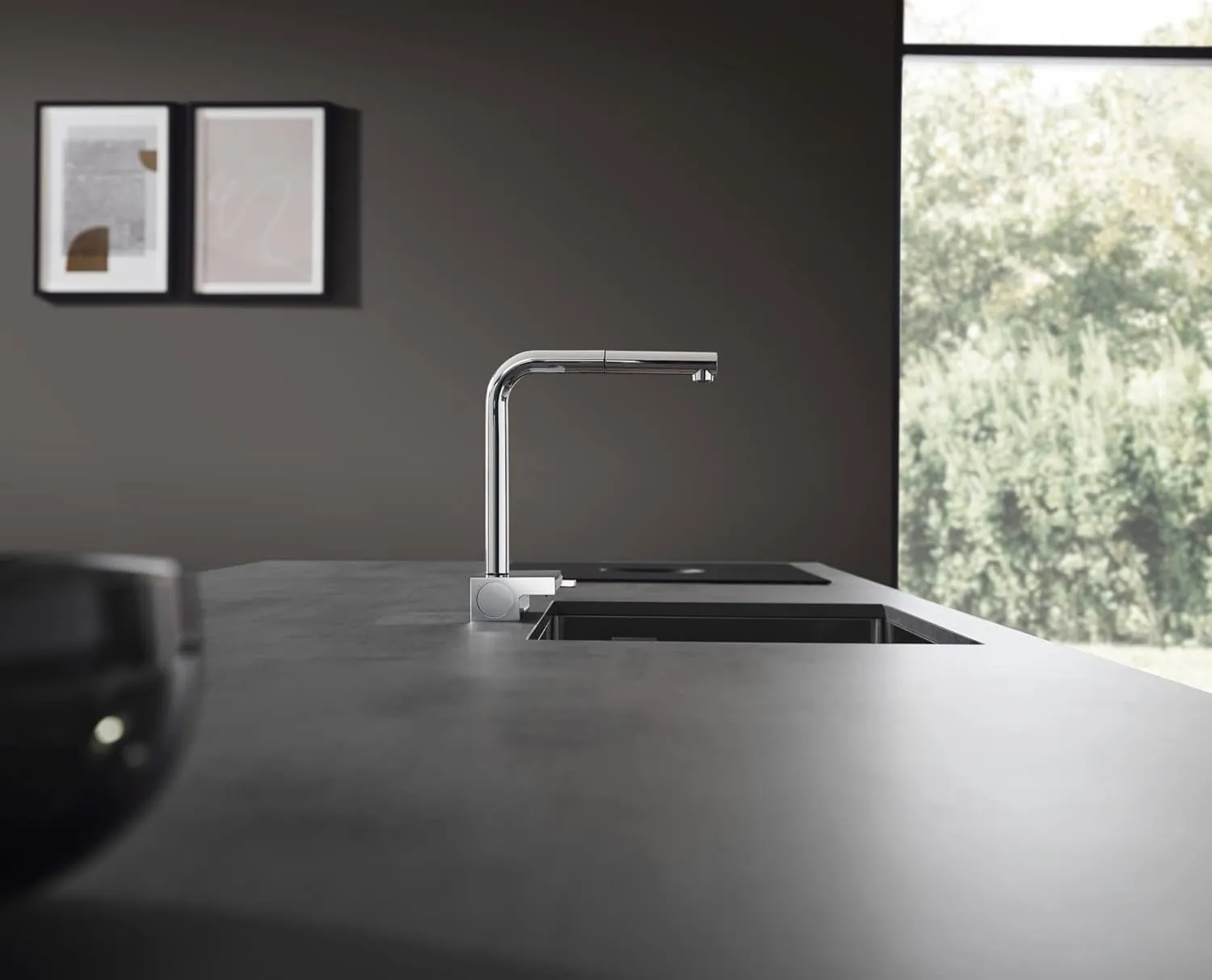 hansgrohe Aquno Select Brushed Nickel Single-Handle Kitchen Faucet, Kitchen Faucets with Pull Out Sprayer, Faucet for Kitchen Sink, Magnetic Docking Spray Head, Polished Nickel 73830831