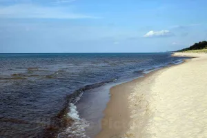 Historic Pictoric Photo - The Shoreline in Indiana Dunes State Park, encompassing 2,182 Acres of Beaches, Sand Dunes, and marshes Along Lake Michigan in Porter County, Indiana 12in x 08in