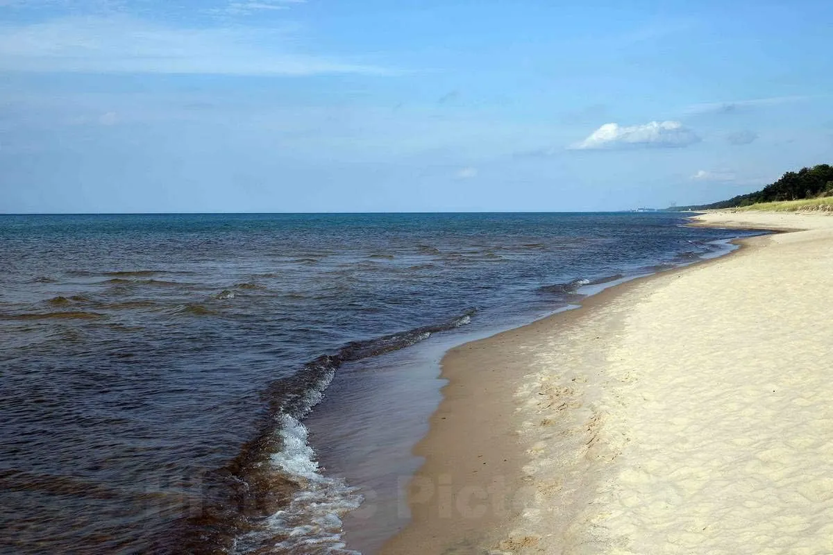 Historic Pictoric Photo - The Shoreline in Indiana Dunes State Park, encompassing 2,182 Acres of Beaches, Sand Dunes, and marshes Along Lake Michigan in Porter County, Indiana 12in x 08in
