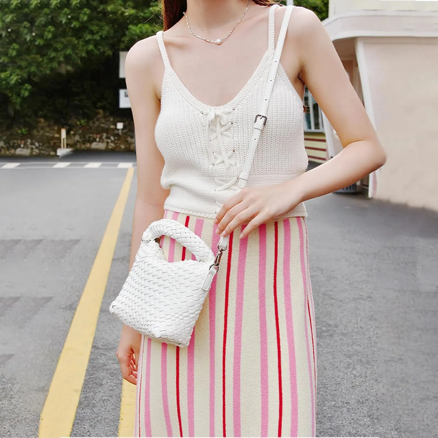 JINMANXUE Small Hand Woven Handbags for Women Shoulder Crossbody Bag Purses Cassual Top Handle Bags Hobo Curved Tote Bag