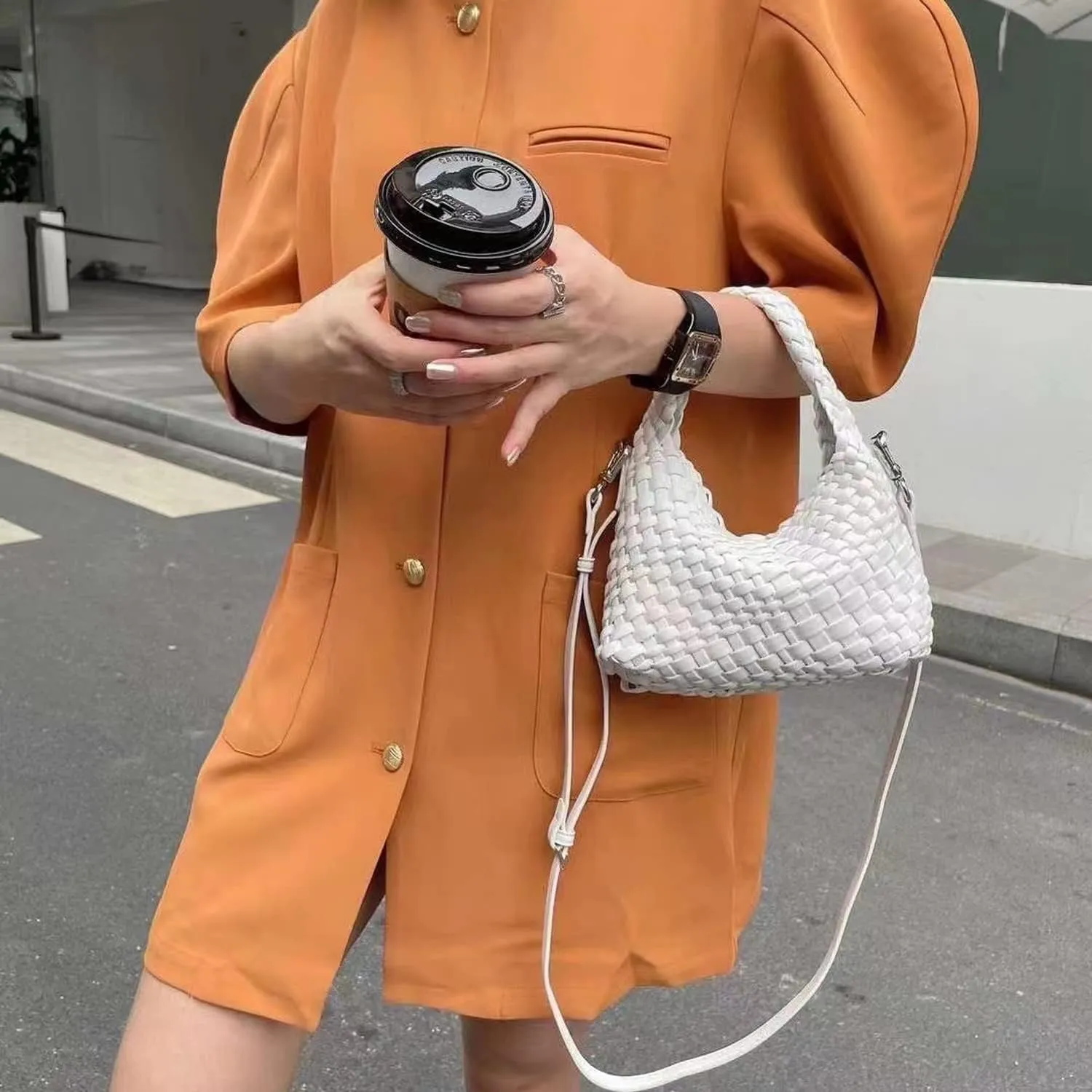 JINMANXUE Small Hand Woven Handbags for Women Shoulder Crossbody Bag Purses Cassual Top Handle Bags Hobo Curved Tote Bag