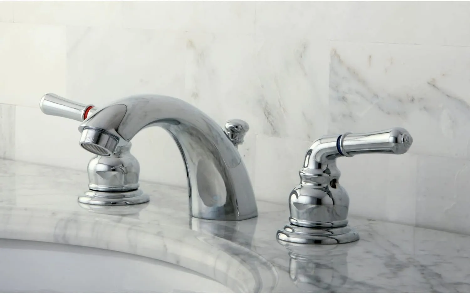 Kingston Brass KB954 Magellan II 4-Inch to 8-Inch Mini Widespread Lavatory Faucet with Metal lever handle, Polished Brass, Polished Chrome