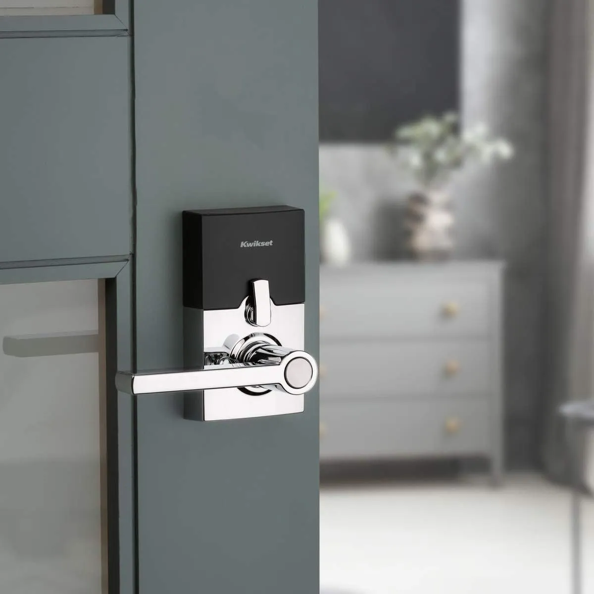 Kwikset 99170-005 SmartCode 917 Keyless Entry Contemporary Residential Keypad Electronic Lever Lock Deadbolt Alternative with Halifax Door Handle and SmartKey Security, Polished Chrome