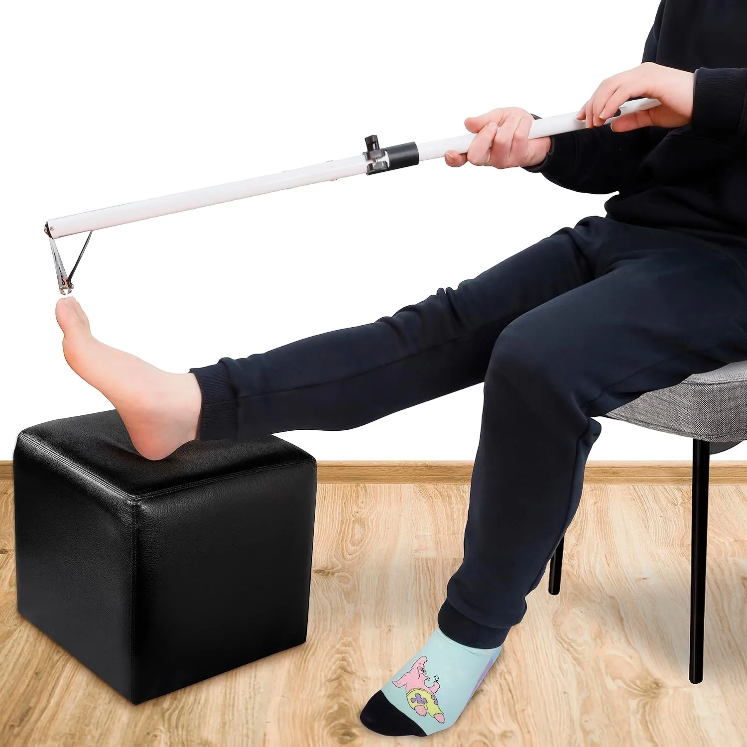 Long Handled Toenail Clippers, 4mm Wide Jaw Opening,for Seniors, Overweight, Obese, Pregnant and Waist Patients, No Need to Bending, Cutting Very Easily (White, XL-32'/80cm)