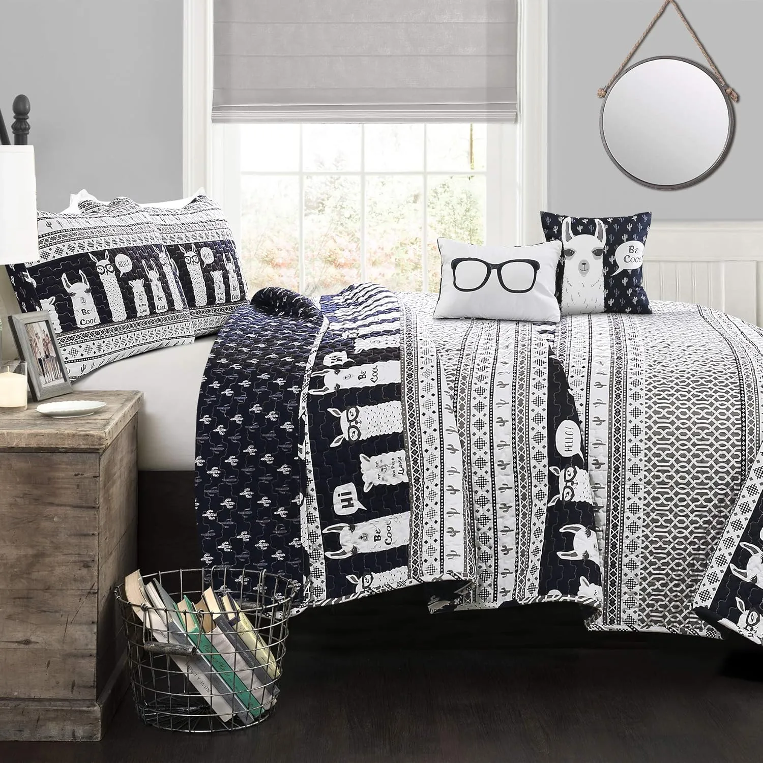 Lush Decor Navy Llama Striped 5-Piece Quilt Bed Set, Full/Queen