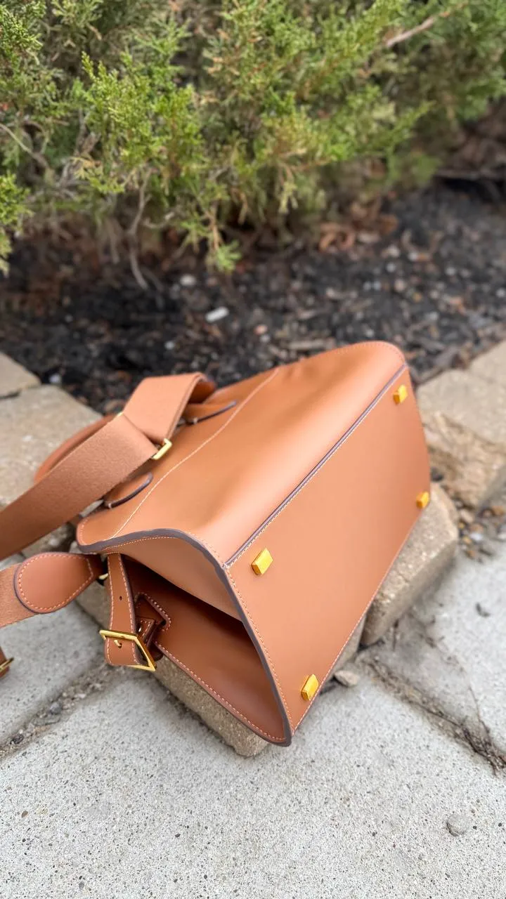 Savona – A Genuine Leather Bag That Embodies Style and Status