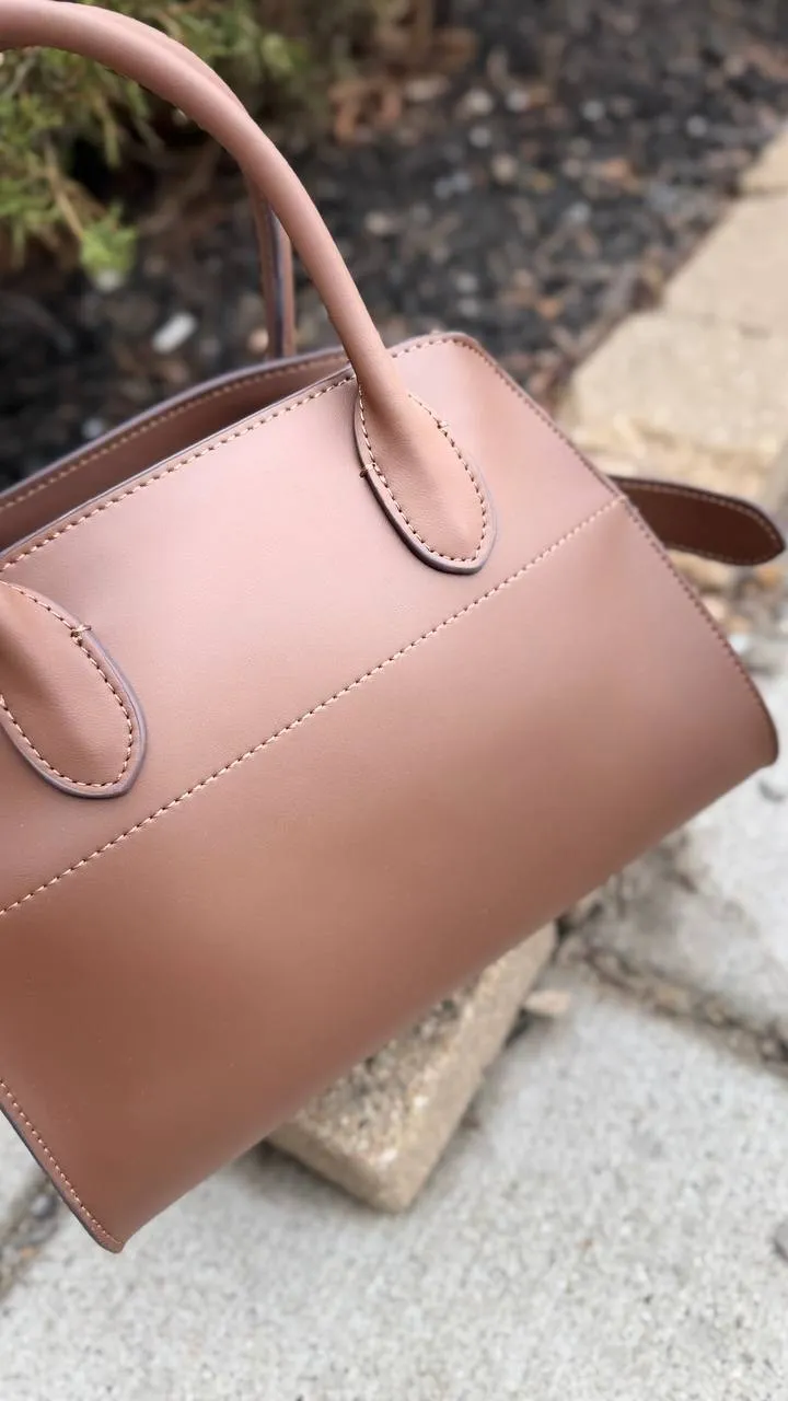 Savona – A Genuine Leather Bag That Embodies Style and Status
