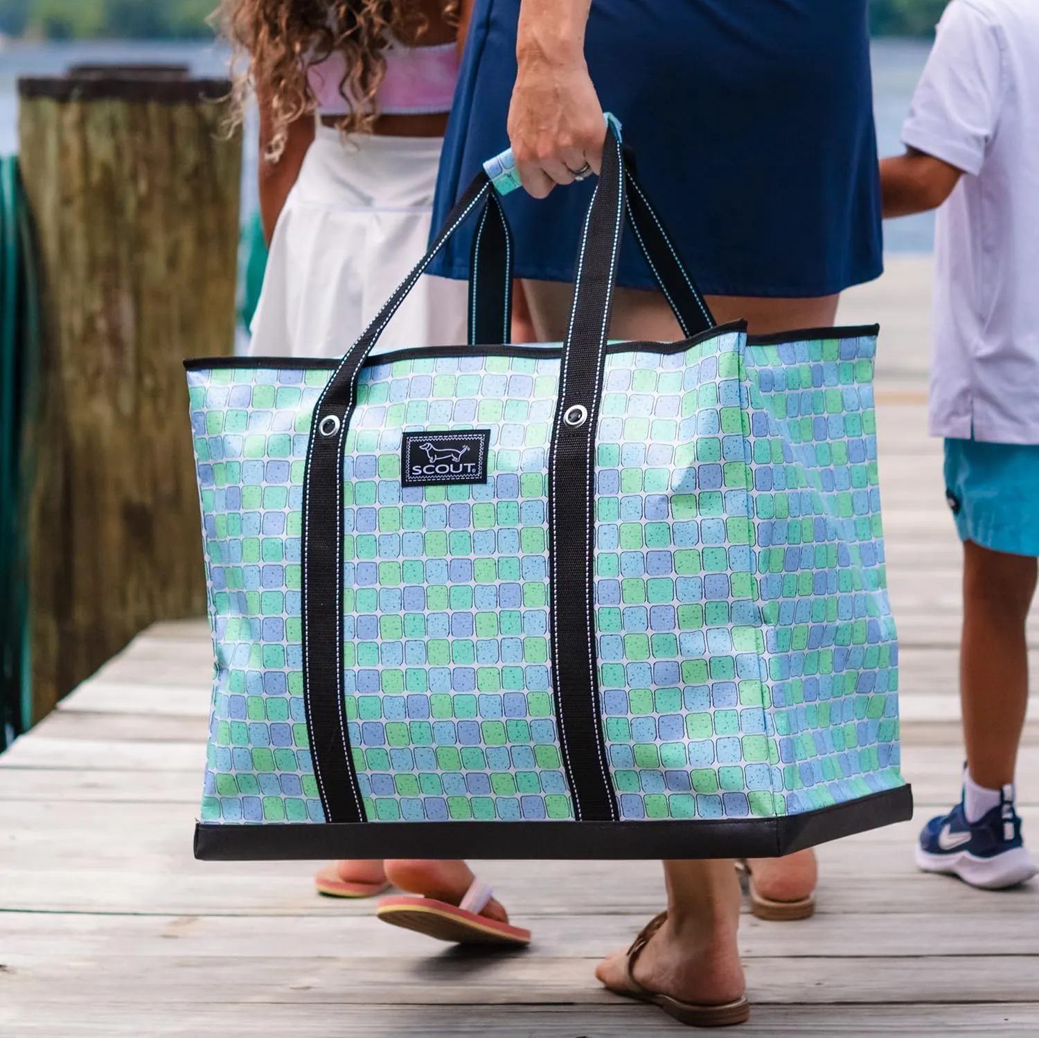 SCOUT 3 Girls' Extra Large Sandproof Utility Tote - Zipper Closure Beach, Pool & Travel Bag