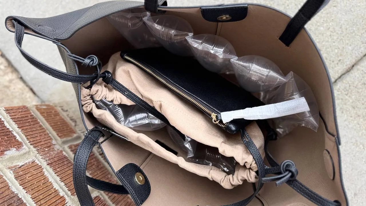 Shopper “Dolce Vita” – Italian Chic and Thoughtful Functionality