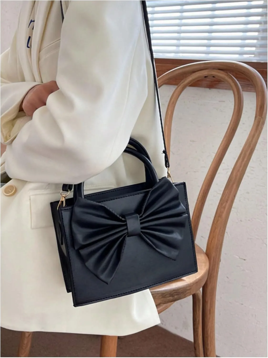 SweatyRocks Women's Crossbody Bag Bowknot Purse Top Handle PU Leather Square Shoulder Handbag Black One Size