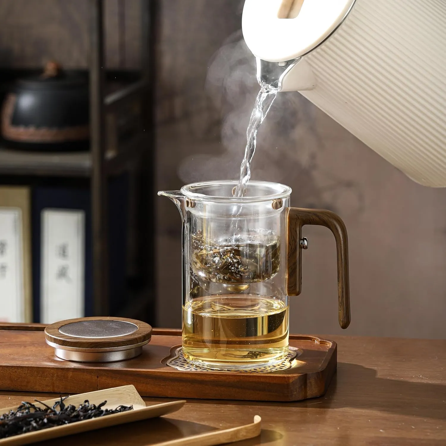 Teapot, Creative Magic Automatic Teapot, Detachable Loose Tea Glass Infuser -20 oz (approx. 600 ml)(Gray)