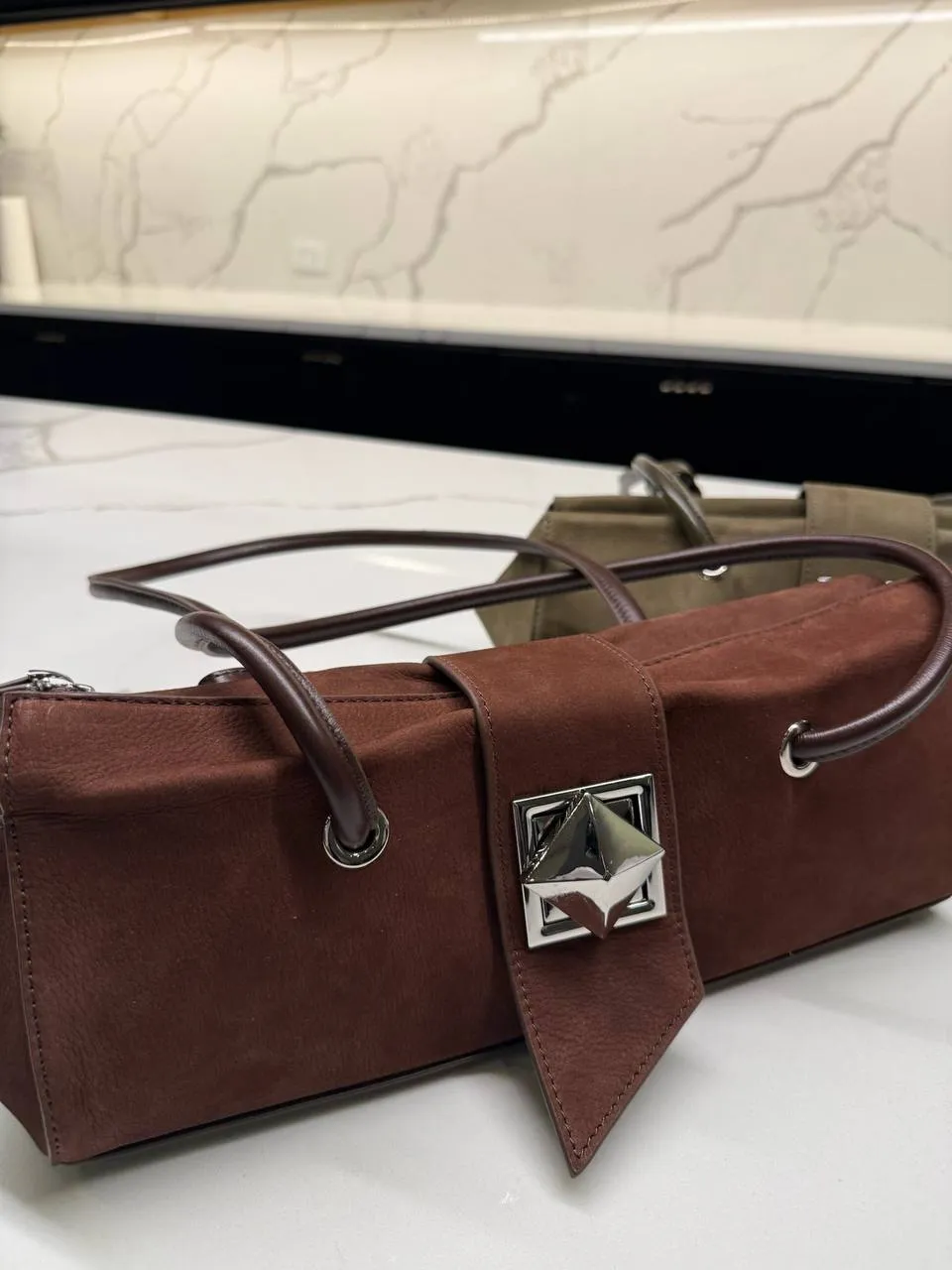 Timeless Luxury: Genuine Leather Handbag