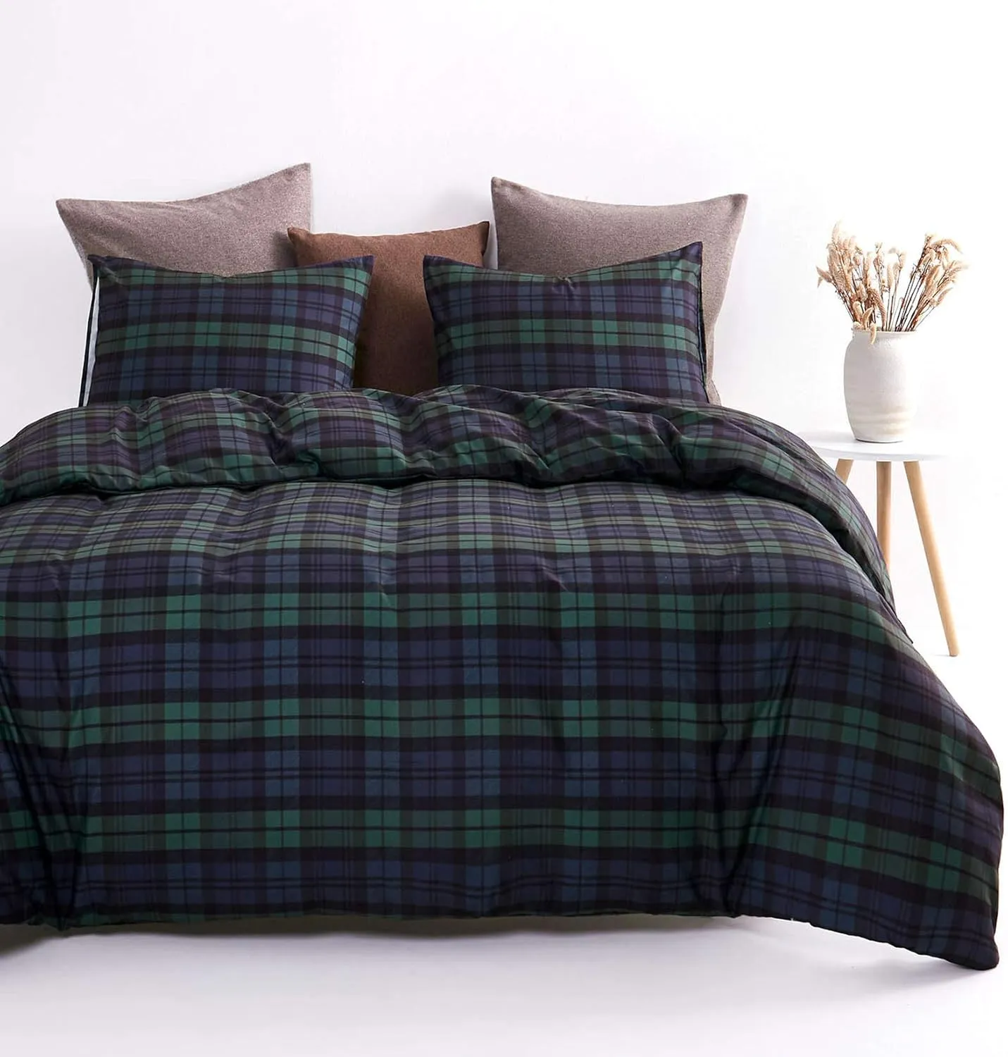 Wake In Cloud - Plaid Comforter Set, Scottish Tartan Check Geometric Modern Pattern Printed, Soft Lightweight Bedding, 3 Pieces, Dark Green, King Size