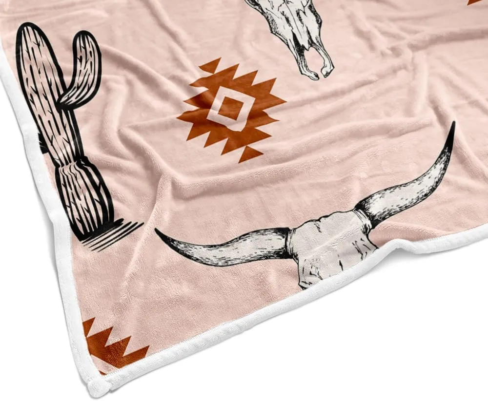 Western Boho Pink Throw Blanket, Bohemian Geometric Southwestern Bull Skull Warm and Cozy Fleece Throw Blanket for Bed, Couch, Native American Aztec Tribal Cactus Travel Camping Blanket, 50X60in