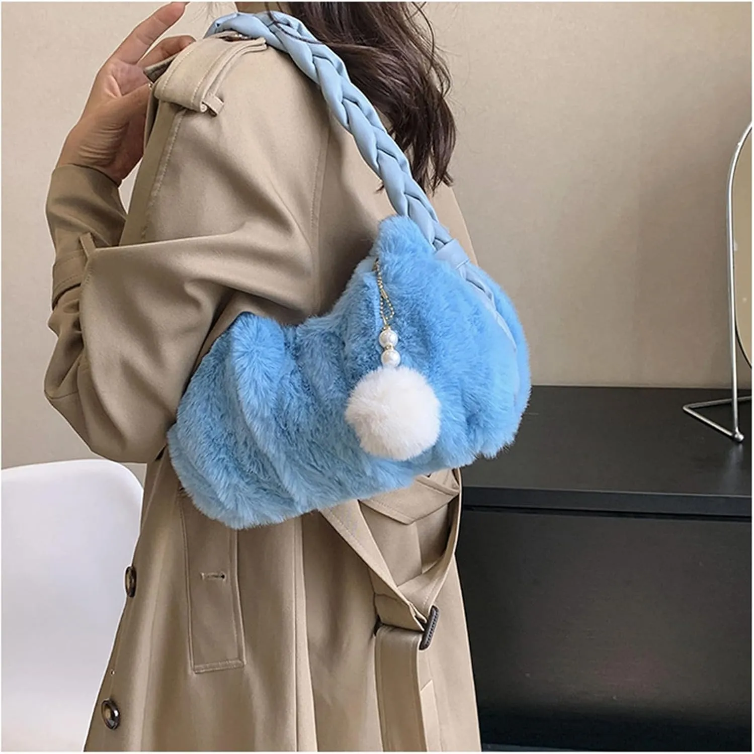 Womens Faux Fur Handbag Fashion Fluffy Plush Shoulder Bags Purse Fuzzy Zipper Tote Bag for Autumn and Winter