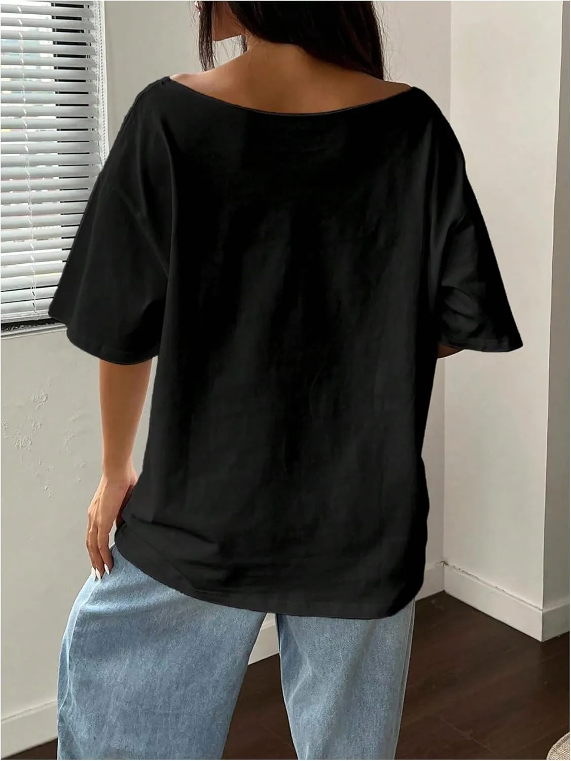 Women's Oversized Off Shoulder Graphic Tees Short Sleeve Bow Letter Print T Shirts Y2K Tops