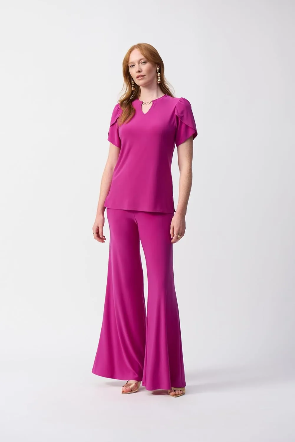 Women's Silky Knit Short Sleeve Straight Top